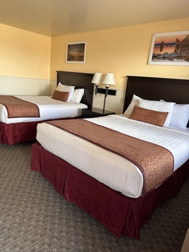 Deluxe Family Suite