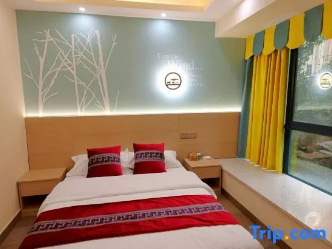 5 Bedrooms Suite
