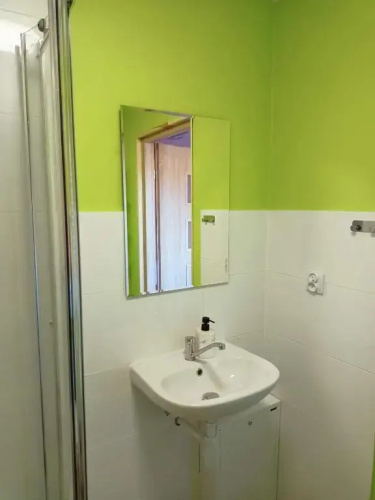 Pokoje Mira