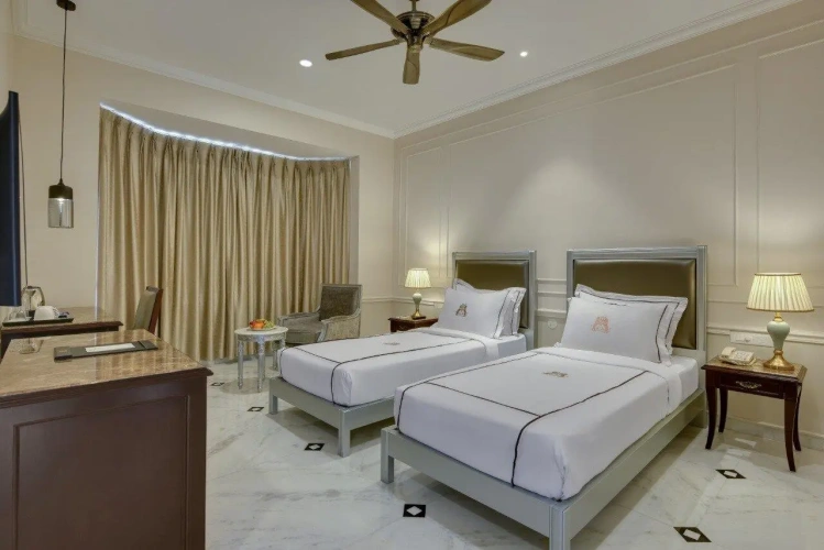 Twin Suite