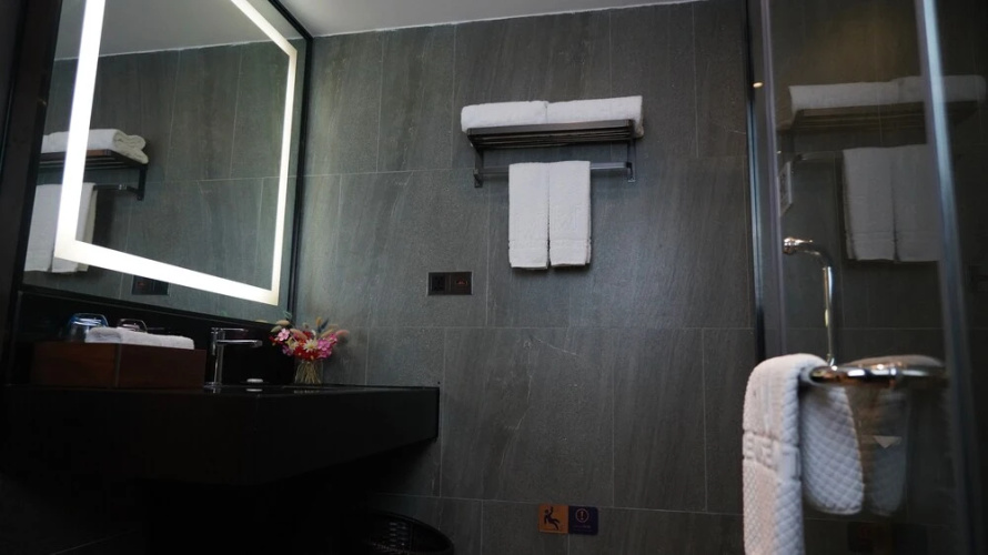 Homewise Hotel