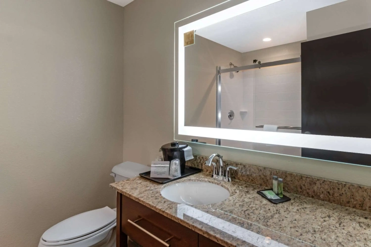 Double Suite