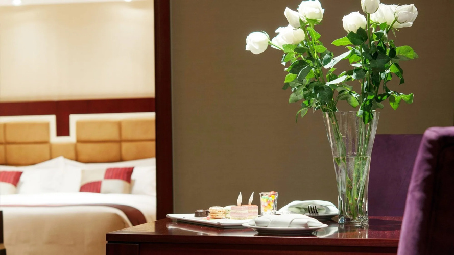 Rich Gate Hotel