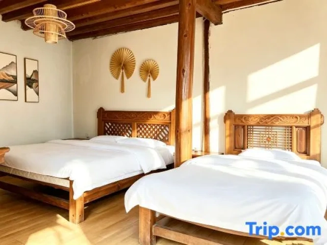 Standard Double room with courtyard view