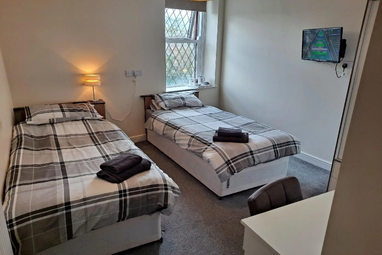 Standard Twin room