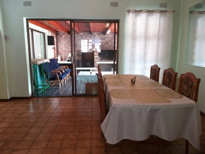 Dj'S B&B
