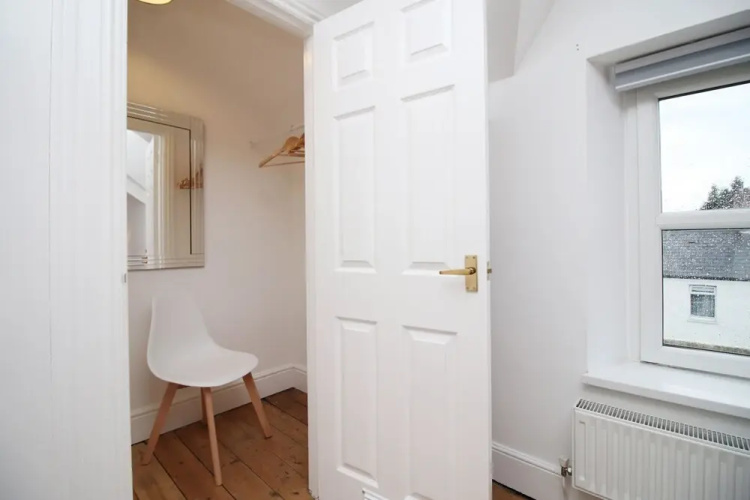 Rare Central  House Private Parking