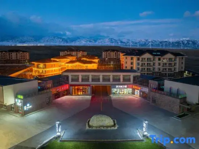 Sailim Lake View Mountain No. 1 Courtyard