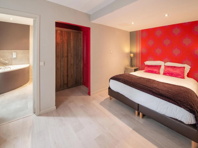 Spacious Villa Near Barvaux