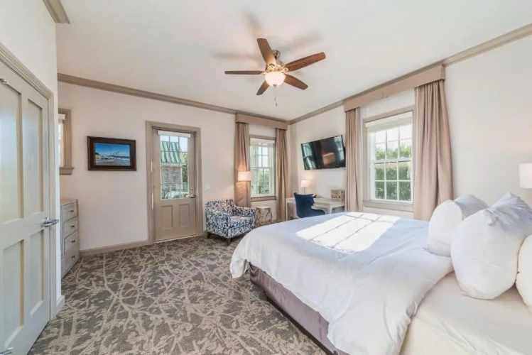 Superior Double room with balcony and with view