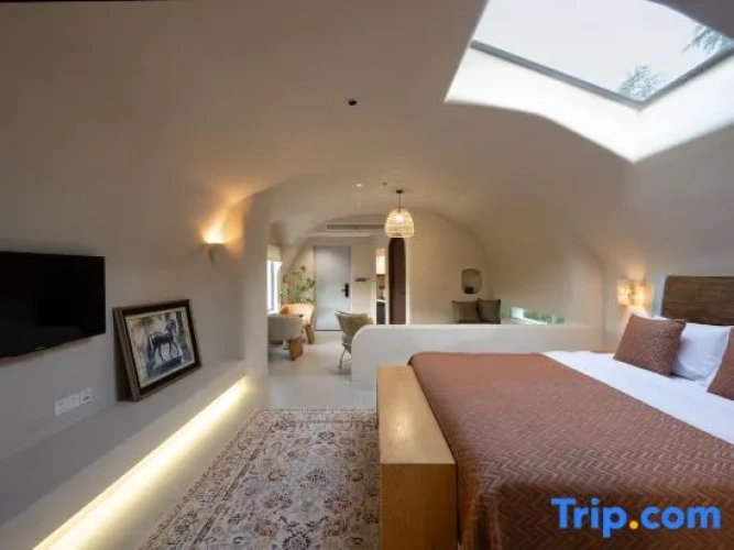Standard Triple Family room