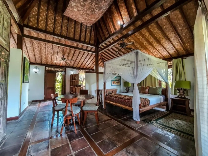 Standard Family room