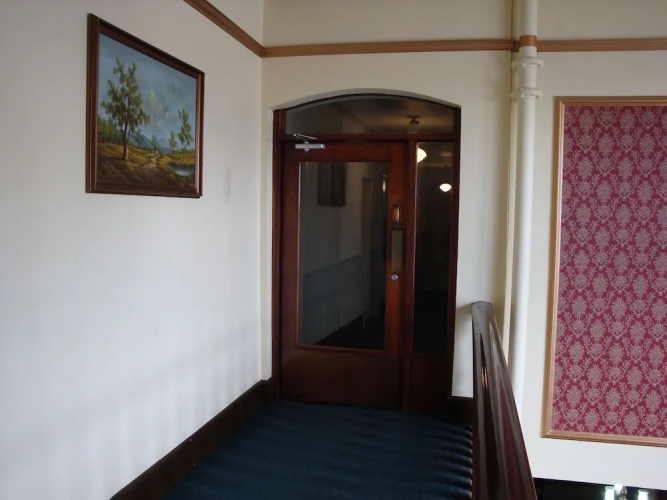 Grand Hotel, Whangarei