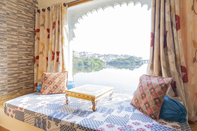 Hotel Natural Lake View