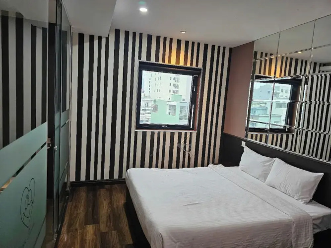 Pink Hotel