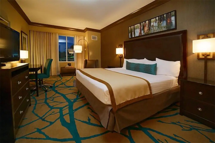 Riverwalk Casino Hotel