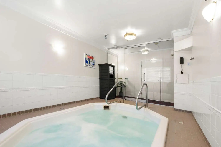 Best Western Plus Columbia River Hotel photo 20