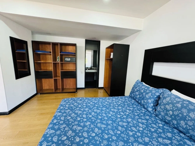 Quadruple Family Suite