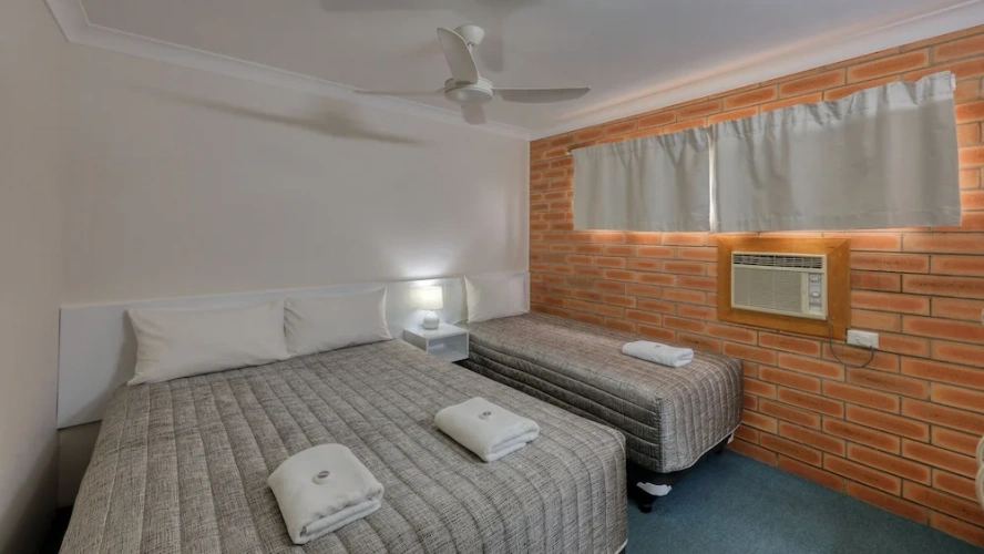 2 Bedrooms Standard Suite