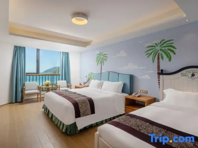 1 Bedroom Family Suite with sea view