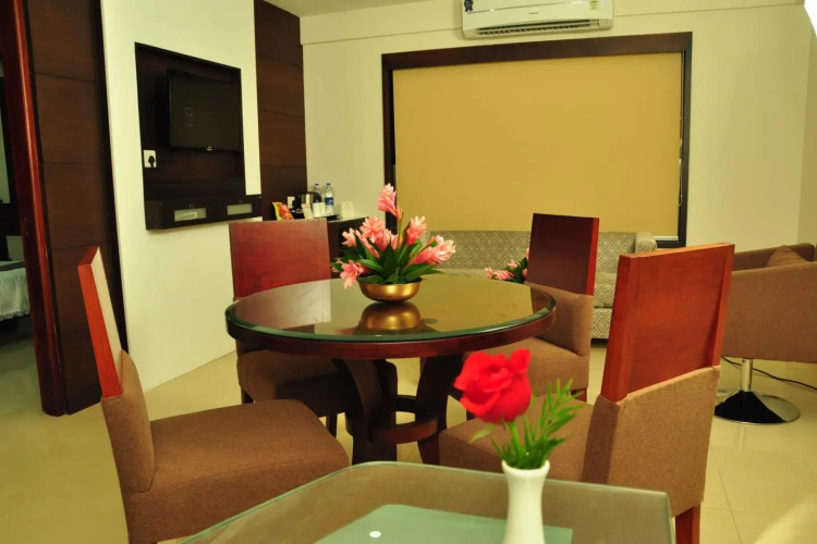 Hotel Chrysoberyl