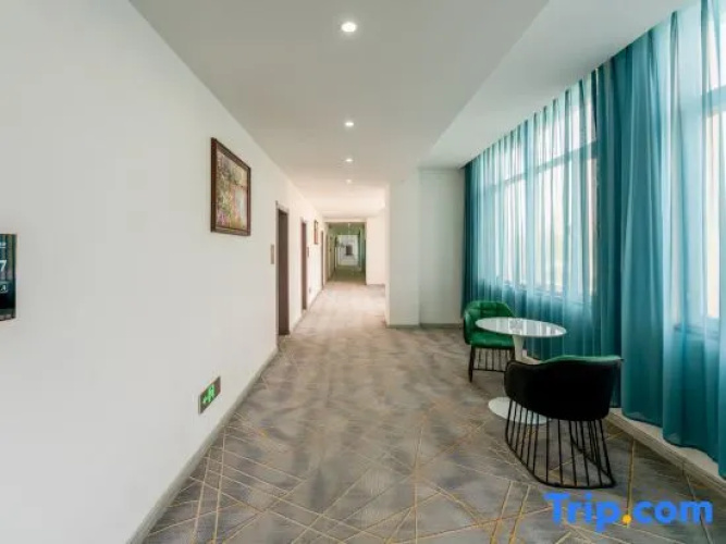 Ruoqi Jun'an Express Hotel