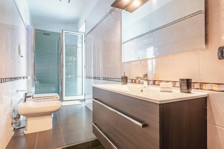 2 Bedrooms Family Apartment