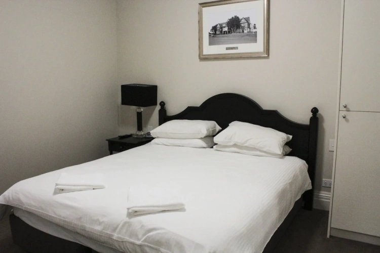 2 Bedrooms Suite
