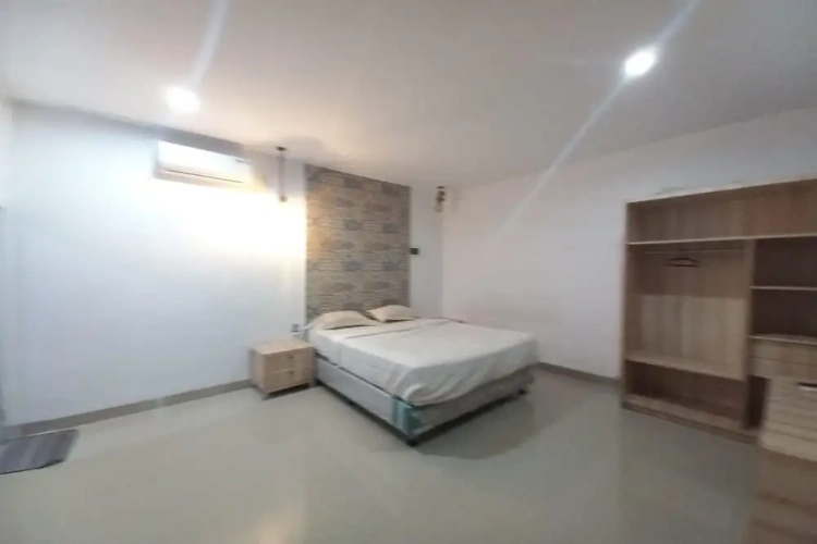 Standard Suite