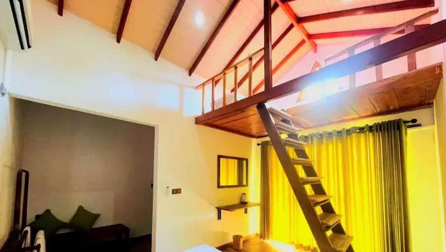 Wild Waves Kumana Safari & Surf Resort