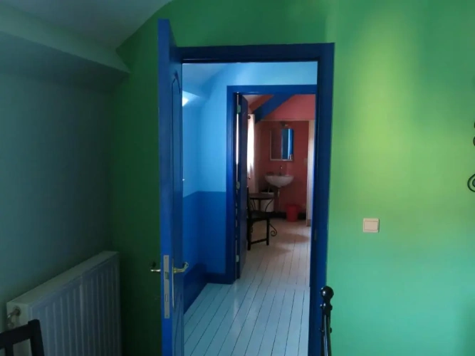 2 Bedrooms Cottage