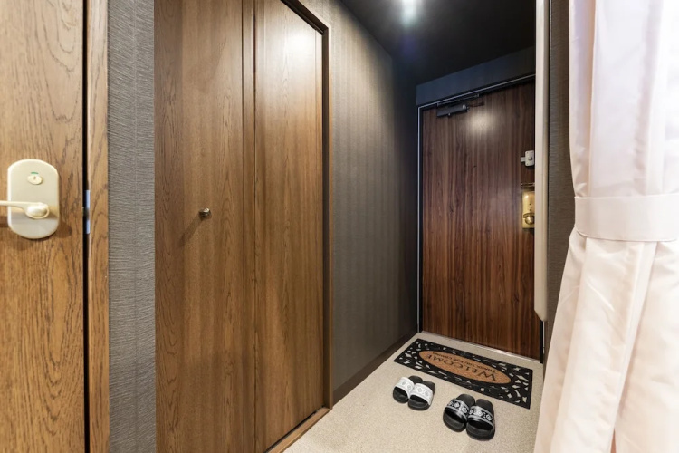 Few Days Condominium 205