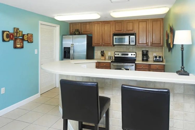 3 Bedrooms Apartment