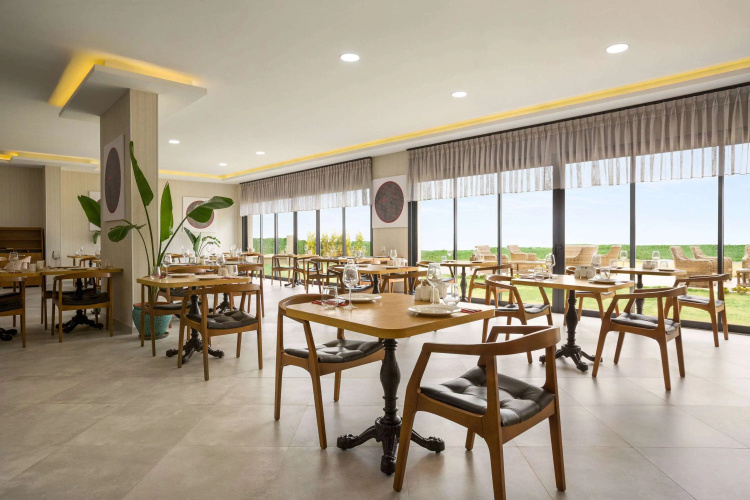 Ramada By Wyndham Cesme