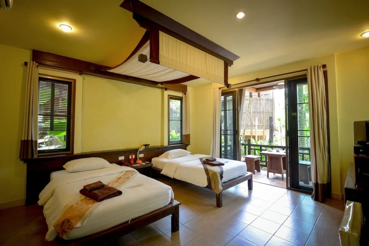 Twin Cottage with balcony