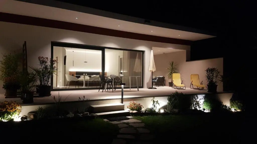 Zilli Studio Apartments