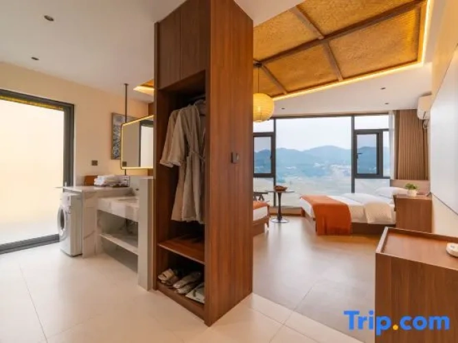 Comfort Family room with balcony