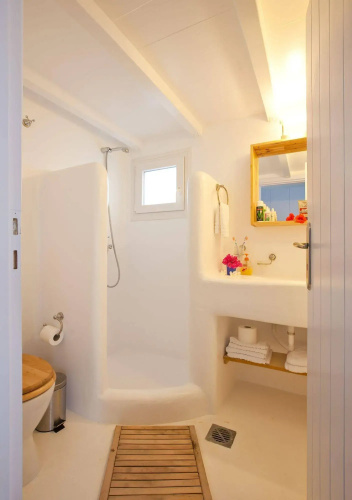 Heliotropio Studios & Apartments