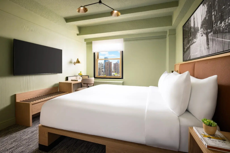 Premium Double room with city view