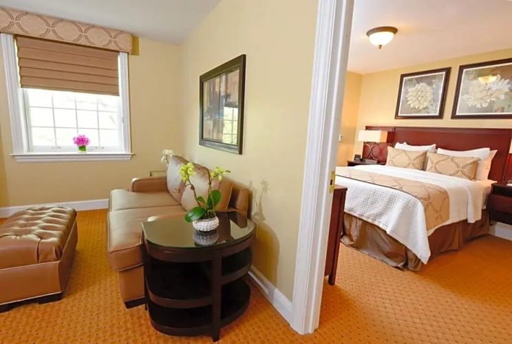 Double Suite