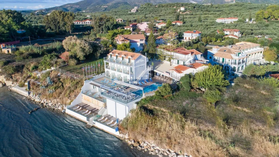 Denise Beach Hotel Apartments