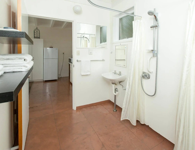 Marina Court Motel