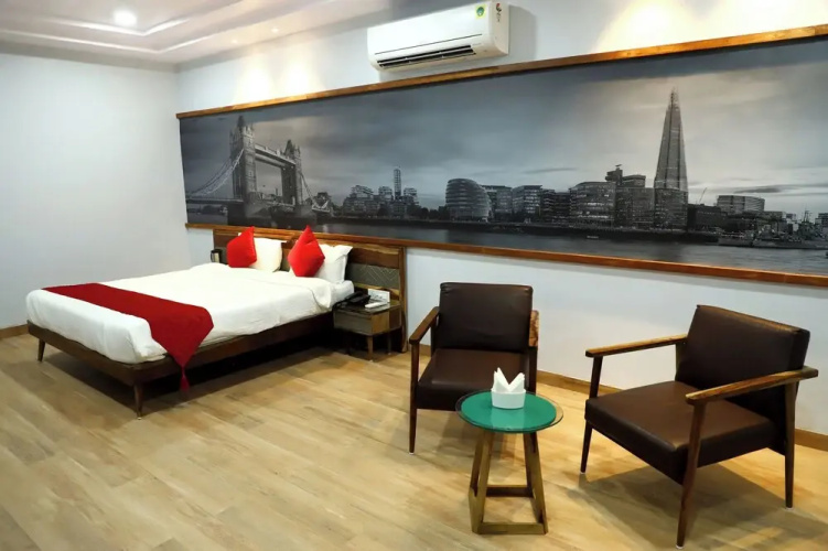 Hotel Anand
