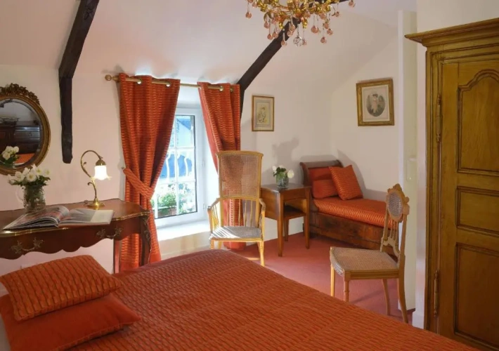 Suite with view
