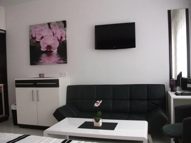 Constantin Apartments