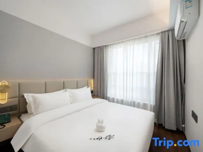 2 Bedrooms Suite