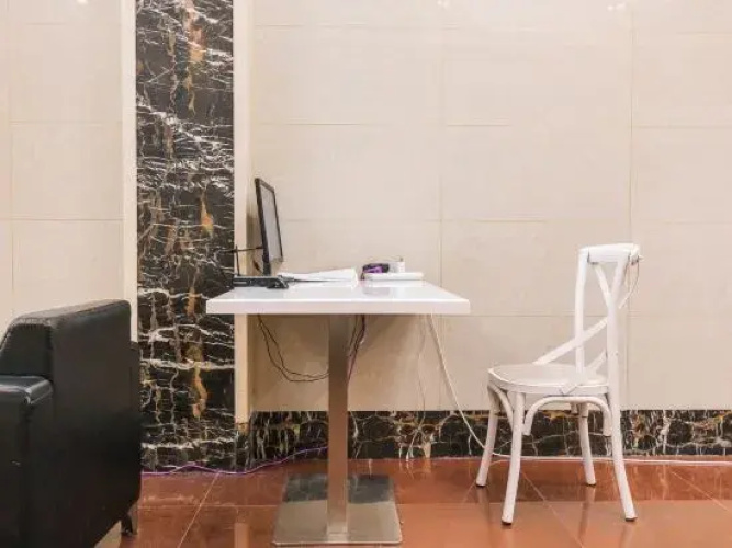 Enze Hotel