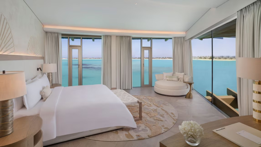 2 Bedrooms Villa
