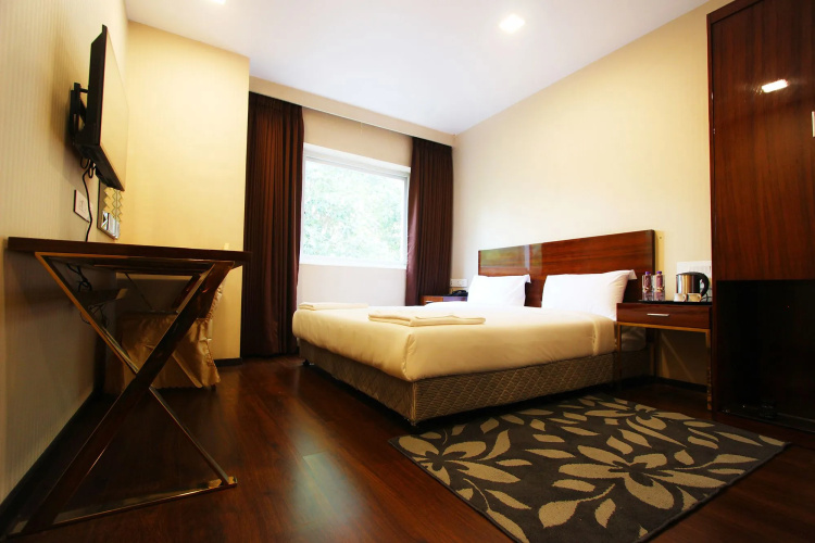 Raahat Inn