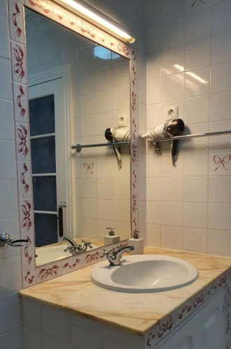 Bruma Hostel